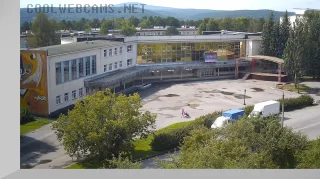 Webcam with a view of the Ikar Palace of Culture, Trekhgorny
