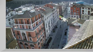 Webcam on Mountain Carousel Street