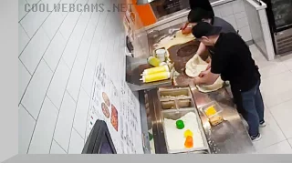 Webcam at Dodo Pizza pizzeria on Leninsky Prospekt, Tomsk