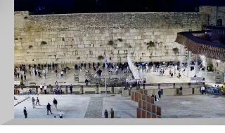 Webcam on the Main Square in front of the Western Wall, Jerusalem